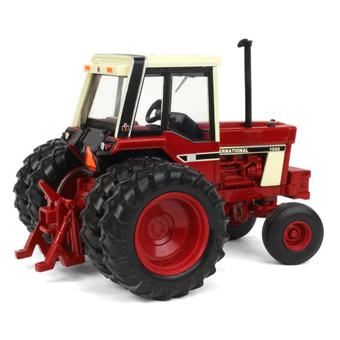IH 1086 with duals