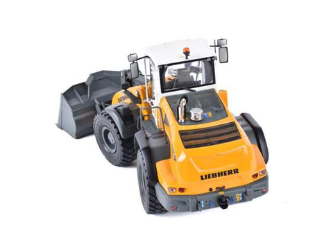 Liebherr L546 loader 1:32
