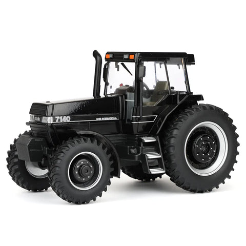 Case IH Magnum 7140 Black Limited edition