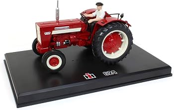 IH624 with driver 1:16