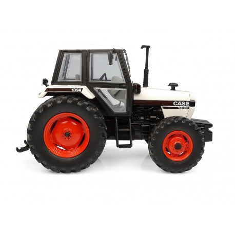 Case 1394 - 4WD 1:32